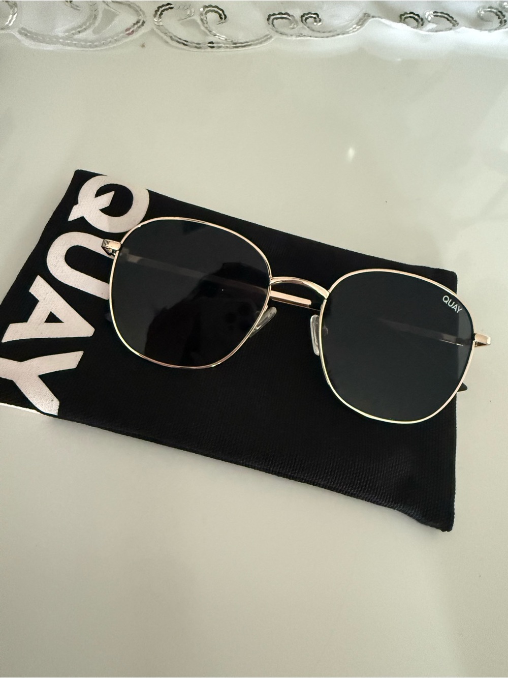 Quay Australia Gold Frame dark Lens Sunglasses